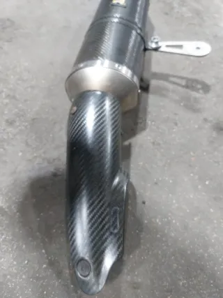 Escape Akrapovič BMW R1250