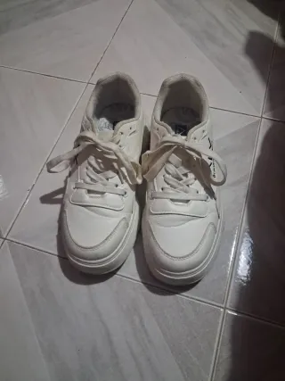 Scarpe sportive bianche donna n.37