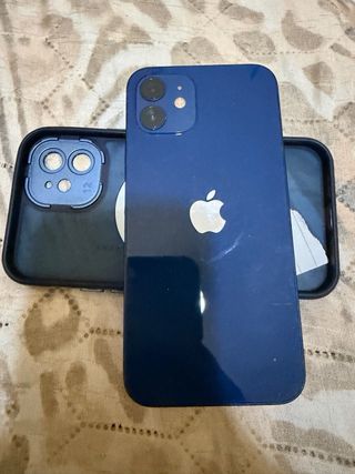 Apple iPhone 12
