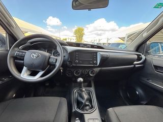 Toyota Hilux 2021
