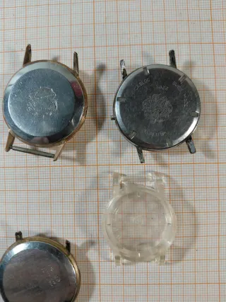 Lote de Cajas y Maquinaria de Relojes