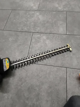 Cortasetos Eléctrico STIHL