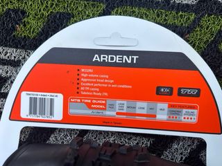 Cubierta Maxxis Ardent 29x2.40 EXO TR