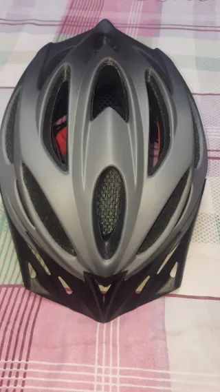 Casco de bici ajustable