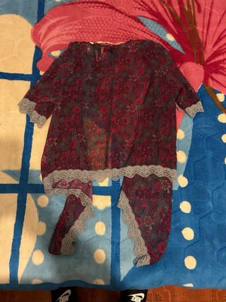 Blusa HOLLYWOOD XS floral encaje