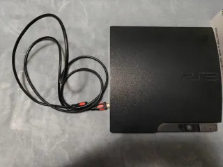 PlayStation 3 con Move e accessori