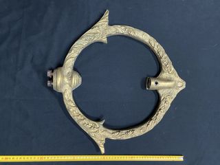 Soporte campana Tronos latón