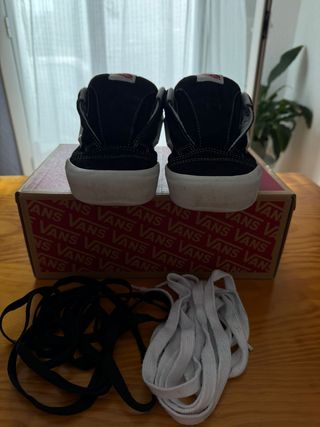 Zapatillas Vans Knu Skool