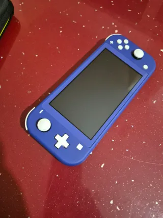 Nintendo Switch Lite Blu + custodia