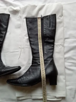 Stivali in pelle nera da donna taglia 38