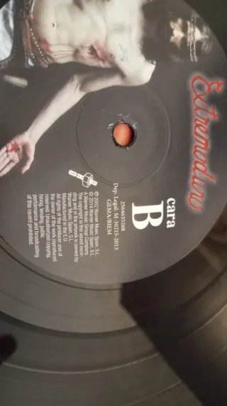 ©2014 Extremoduro LP Yo, Minoría Absoluta