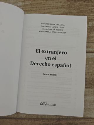 Libro El Extranjero en el Derecho Español