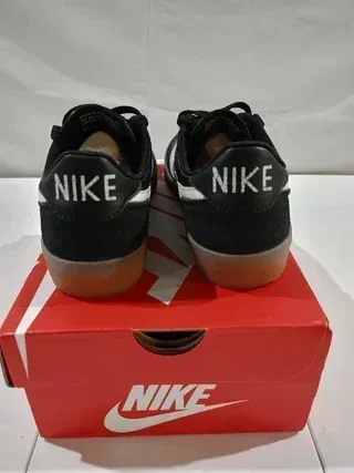 Sneakers Nike Donna Nere e Bianche
