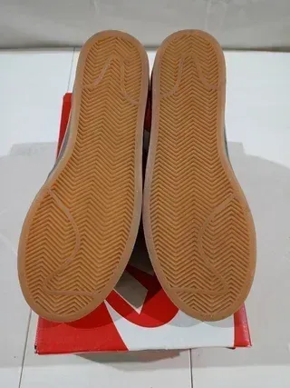 Sneakers Nike Donna Nere e Bianche