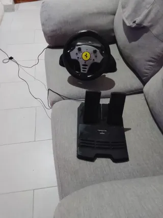 Volante Ferrari y Pedales PS