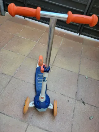 Patinete 3 ruedas con luces