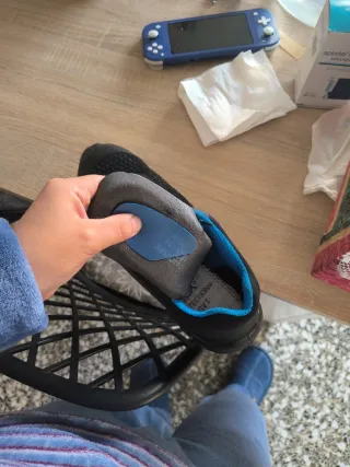 Botas de seguridad EPI negras y azules