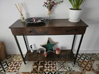 Mesa consola estilo industrial