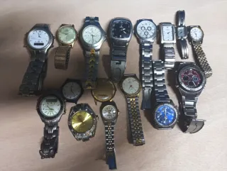 Lote 16 relojes para piezas. Varias marcas buenas