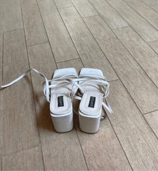 Sandali bianchi 40 punta quadrata