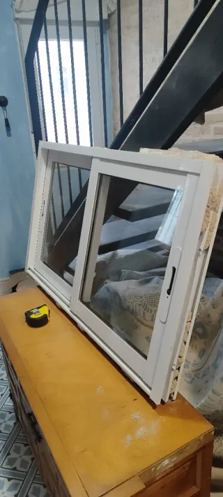 Ventana aluminio 100x60