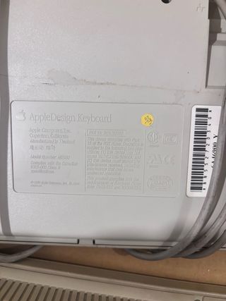 Teclado Apple design Keyboard 1995 Beige/Gris
