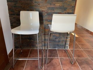 2 TABURETES  IKEA KLENN 66cm Blanco