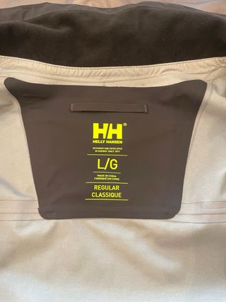 Shell muy tecnico 550€ helly hansen nuevo L hombre