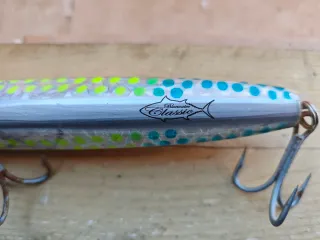 Señuelos de pesca recuperados