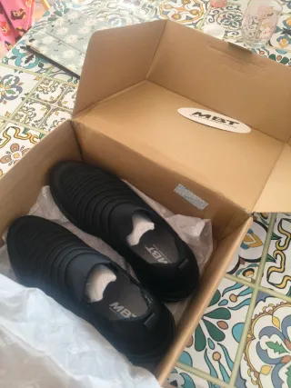 Zapatillas MBT Negras