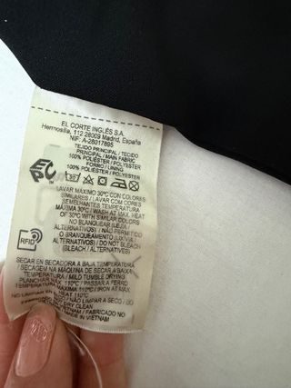 Vestido estampado azul oscuro y mostaza