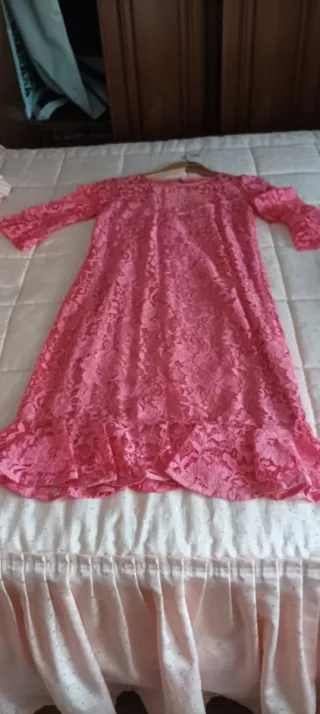 Vestido rosa encaje