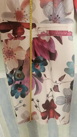 Vestido de fiesta floral blanco