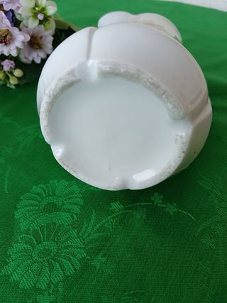 Lattiera francese in porcellana floreale