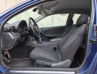 C 220 CDI 150 CV SPORTCOUPE * 1 DUEÑO Y NACIONAL *