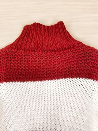 Jersey cuello alto rojo y blanco