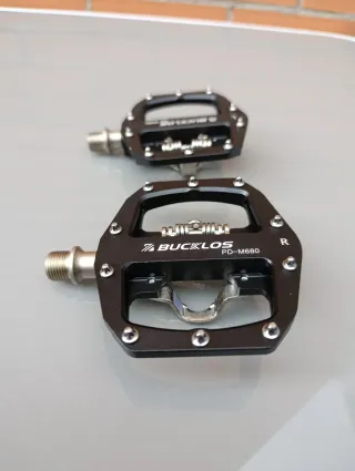Pedales mixtos SPD para calas + plataforma. NUEVOS