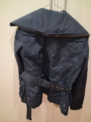 Cortavientos Zara Talla S