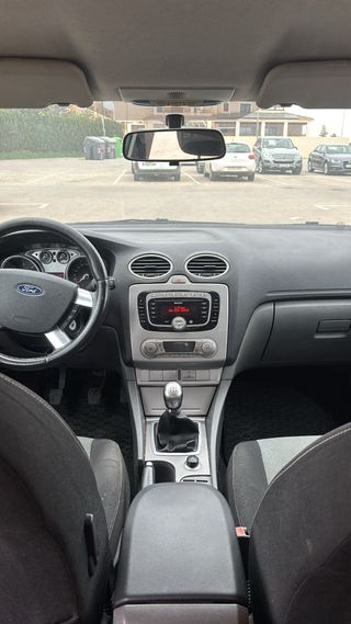 Ford Focus 2010