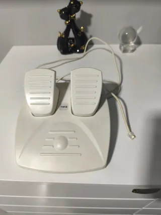 Volante Logic3 TopDrive Wii con Pedali