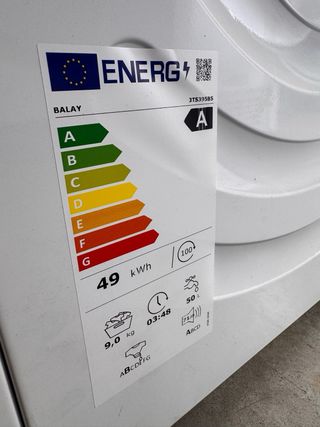 290.Lavadora Balay 9 kilos NUEVA TARA Clase A