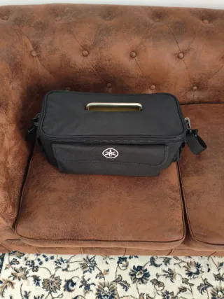 Amplificador Yamaha THR5A Beige