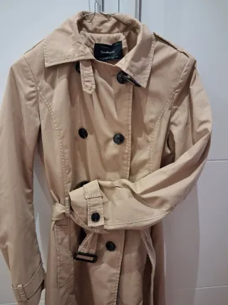 Gabardina Stradivarius Talla S