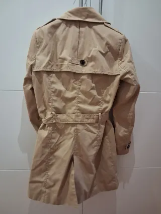 Gabardina Stradivarius Talla S