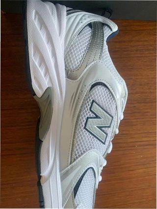 New Balance MR530SG Talla 41.5 Nuevas
