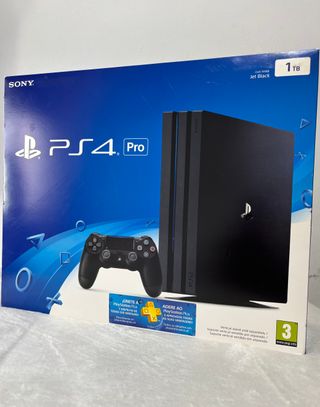 PS4 Pro 1TB Nero + Accessori