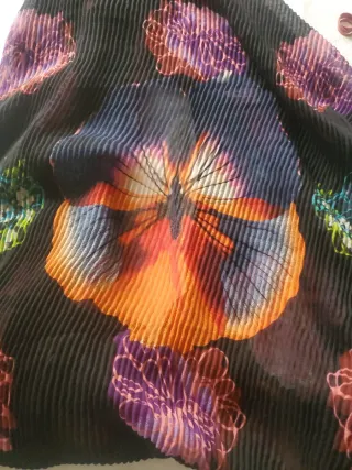 Foulard rectangular Desigual estampado floral