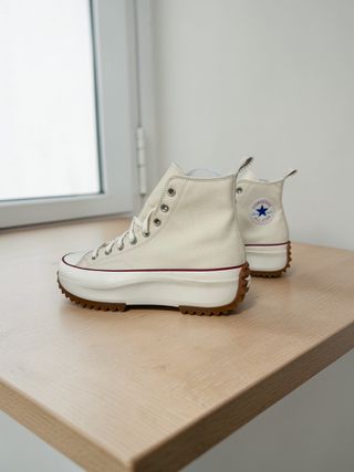 Converse Beige Plataforma Tacos