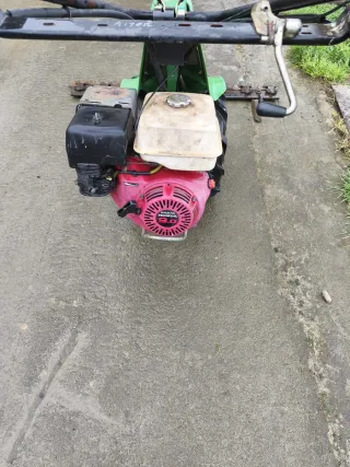 Segadora P150 R. Motor Honda.