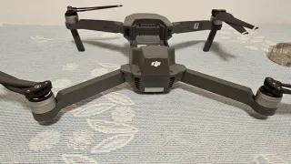 Dron DJI Mavic Pro 1